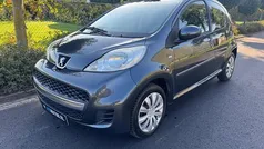 Grijs Gebruikt 2009 Peugeot 107 Hatchback | € 2.950 (Eerlijke prijs)