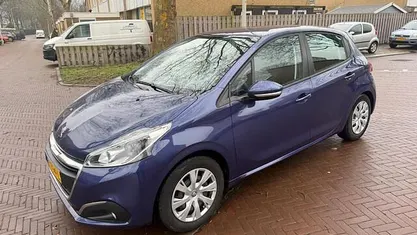 Occasion Peugeot 208 82 PK (60 kW) 2017 Blauw Hatchback