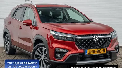 Rood Gebruikt 2025 Suzuki SX4 S-Cross Style SUV | € 31.950 (Eerlijke prijs)