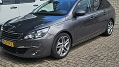 Grijs, metallic lak Gebruikt 2017 Peugeot 308 Stationwagen | € 9.950 (Eerlijke prijs)