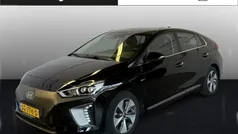 Zwart Gebruikt 2018 Hyundai Ioniq Premium Hatchback | € 13.950 (Eerlijke prijs)