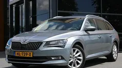 Grijs Gebruikt 2015 Skoda Superb Stationwagen | € 13.950 (Eerlijke prijs)