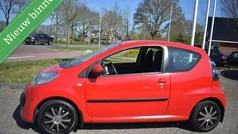 Rood Gebruikt 2007 Citroën C1 Hatchback | € 1.499 (Eerlijke prijs)