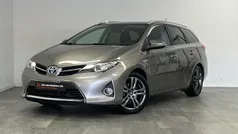 Toyota Auris Hybrid