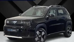 Zwart Nieuw 2025 Fiat Grande Panda La Prima Hatchback | € 28.747 (Eerlijke prijs)