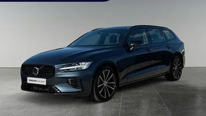 Blauw Occasion 2024 Volvo V60 Plus Stationwagen | € 42.950 (Eerlijke prijs)
