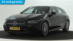 Zwart, metallic lak Gebruikt 2023 Mercedes CLA200 Shooting Brake AMG Stationwagen | € 36.450 (Eerlijke prijs)