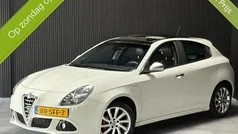 Gebruikt 2011 Alfa Romeo Giulietta Progression Hatchback | € 7.999 (Eerlijke prijs)