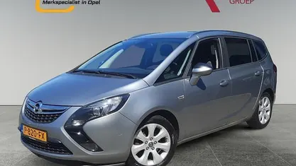 Grijs Gebruikt 2015 Opel Zafira Tourer Cosmo MPV | € 10.445 (Eerlijke prijs)