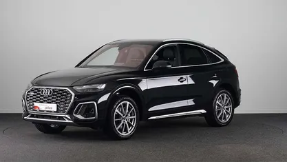 Occasion 2025 Audi Q5 Sportback Sport SUV | € 57.949 (Eerlijke prijs)