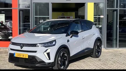 Grijs Occasion 2025 Renault Captur Techno SUV | € 29.745 (Eerlijke prijs)