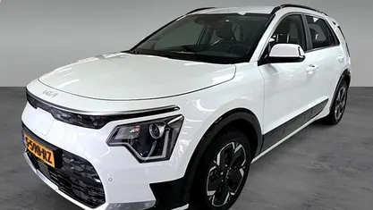 Gebruikt 2023 Kia e-Niro SUV | € 25.795 (Eerlijke prijs)