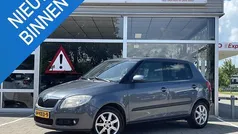 Grijs Gebruikt 2010 Skoda Fabia Tour Hatchback | € 3.749 (Eerlijke prijs)