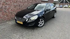 Gebruikt 2011 Volvo V60 Momentum Stationwagen | € 5.250 (Eerlijke prijs)