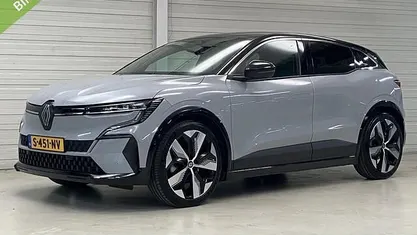 Occasion 2022 Renault Megane E-Tech Equilibre Hatchback | € 24.435 (Eerlijke prijs)