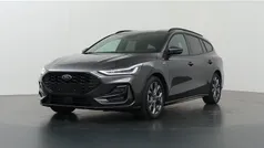 Grijs Nieuw 2025 Ford Focus ST-Line Stationwagen | € 34.830 (Goede deal)