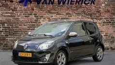 Zwart Gebruikt 2011 Renault Twingo Night&Day Hatchback | € 3.445 (Eerlijke prijs)