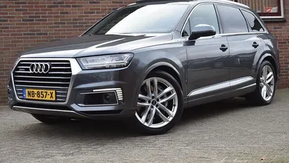 Gebruikt 2016 Audi Q7 Sport SUV | € 21.949 (Eerlijke prijs)