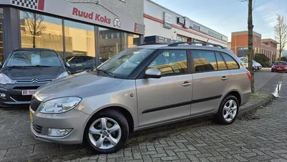 Beige Gebruikt 2011 Skoda Fabia Tour Stationwagen | € 2.950 (Eerlijke prijs)