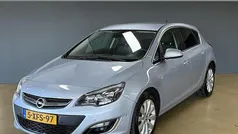 Gebruikt 2014 Opel Astra Cosmo Hatchback | € 5.950 (Eerlijke prijs)