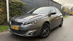 Grijs Gebruikt 2016 Peugeot 308 Premium Hatchback | € 8.350 (Eerlijke prijs)