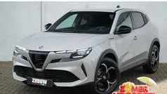 Grijs Nieuw 2025 Alfa Romeo Junior Edizione Speciale SUV | € 38.900 (Eerlijke prijs)