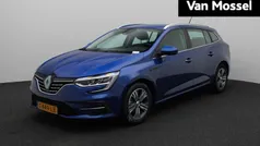 Blauw Gebruikt 2023 Renault Mégane GrandTour Equilibre Stationwagen | € 21.925 (Eerlijke prijs)