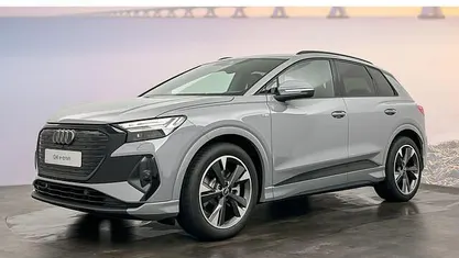 Occasion 2026 Audi Q4 e-tron Competition SUV | € 52.750 (Goede deal)