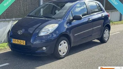 Occasion Toyota Yaris Cool 69 PK (50 kW) 2011 Blauw Hatchback