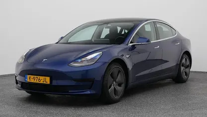 Occasion Tesla Model 3 Standard Range 239 kW (326 PK) 2020 Blauw Sedan