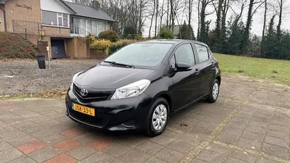 Occasion 2014 Toyota Yaris Hatchback | € 5.650 (Eerlijke prijs)