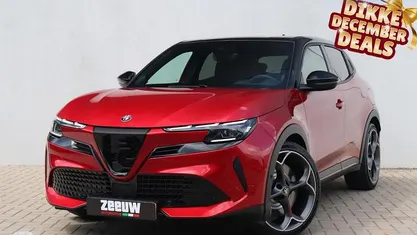 Gebruikt 2025 Alfa Romeo Junior Veloce SUV | € 39.450 (Eerlijke prijs)