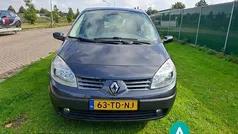 Grijs Gebruikt 2006 Renault Scénic II Dynamique MPV | € 1.750 (Eerlijke prijs)
