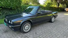 Zwart Gebruikt 1992 BMW 318 Sedan | € 12.750