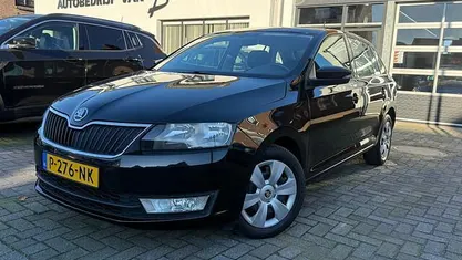 Gebruikt 2015 Skoda Rapid Style Hatchback | € 9.250 (Eerlijke prijs)