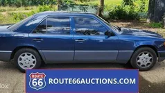 Gebruikt 1989 Mercedes E230 Sedan | € 7.800