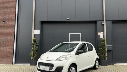Gebruikt 2014 Peugeot 107 Access Hatchback | € 2.900 (Eerlijke prijs)