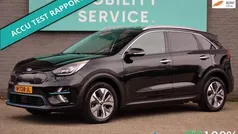 Zwart, metallic lak Gebruikt 2020 Kia e-Niro SUV | € 18.764 (Super prijs)
