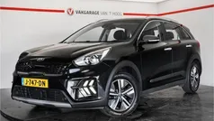 Zwart Gebruikt 2020 Kia Niro SUV | € 16.944 (Goede deal)