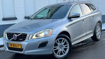 Occasion 2011 Volvo XC60 R-Design SUV | € 14.450 (Eerlijke prijs)