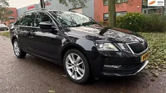 Gebruikt 2020 Skoda Octavia Business Line Stationwagen | € 14.950 (Eerlijke prijs)