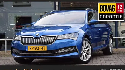 Occasion Skoda Superb Business Line 218 PK (160 kW) 2021 Blauw Stationwagen