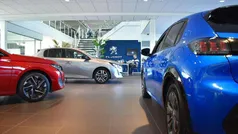 Gebruikt 2023 Peugeot e-2008 Style SUV | € 18.940 (Super prijs)