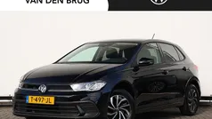 Zwart Gebruikt 2023 VW Polo Business Hatchback | € 22.295 (Eerlijke prijs)