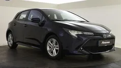 Gebruikt 2022 Toyota Corolla Hybrid Active Hatchback | € 20.399 (Eerlijke prijs)