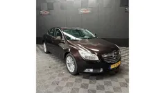Bruin Gebruikt 2013 Opel Insignia Business Sedan | € 4.250 (Eerlijke prijs)