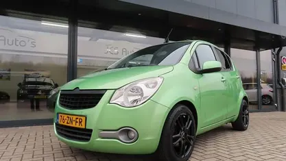 Groen Occasion 2008 Opel Agila Enjoy Hatchback | € 1.999 (Eerlijke prijs)