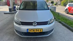 Grijs, metallic lak Gebruikt 2011 VW Touran Highline MPV | € 8.750 (Eerlijke prijs)
