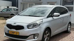 Grijs Gebruikt 2013 Kia Carens MPV | € 6.000 (Super prijs)