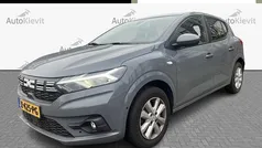 Gebruikt 2024 Dacia Sandero Expression Hatchback | € 17.450 (Eerlijke prijs)